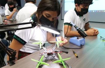 Michoacán, con capital humano para atender demanda de Tesla